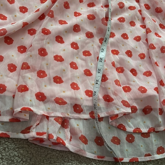 That’s it!- Pink Floral Skirt size small - Picture 4 of 8